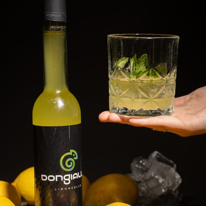 Dongiallo limoncello Fles cocktail
